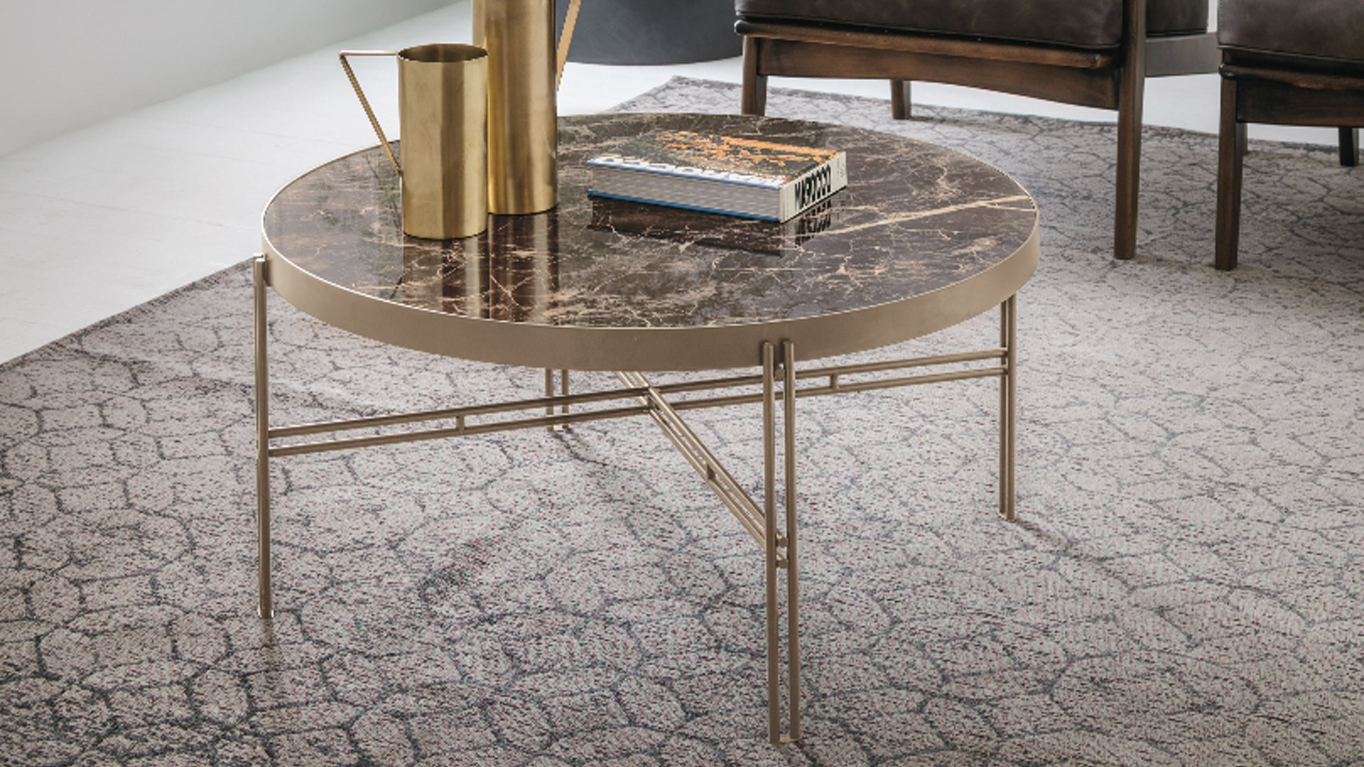 Table basse TWEET L - Elegante table basse en céramique, disponible dans plusieurs coloris pour s'assortir au salon