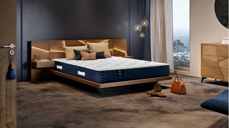 Matelas 160 x 200 cm LODGE - Soutien ferme, accueil moelleux