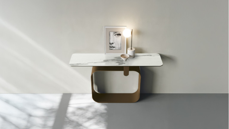 Console QUADRA structure métal et plateau céramique graphite