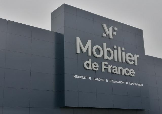 Magasin de meubles et canapés de qualité à Saint Priest - proche Lyon