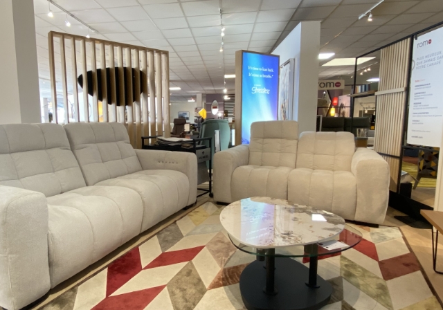 Tables et chaises design dans votre magasin de meubles au Puy-en-Velay