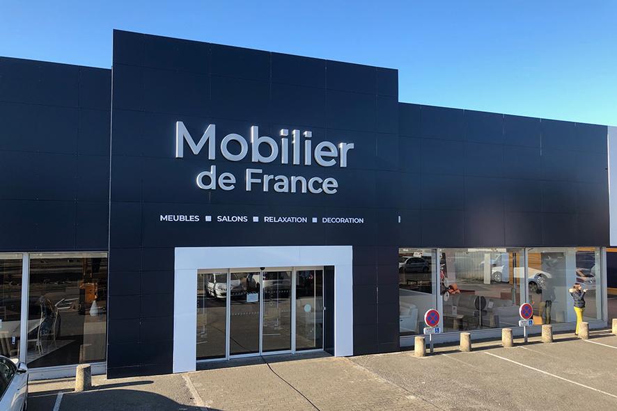 Magasin de meubles et de canapés haut de gamme à Nantes Saint Herblain
